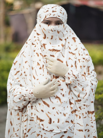 লাক্সারি আবায়া